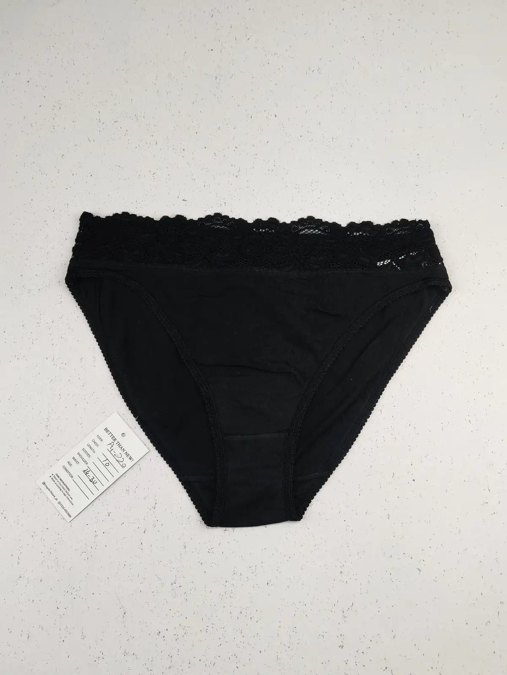 Buy online pre-used pre-loved 100% authentic & Original branded Marks & Spencer (PU-220) available in Pakistan. Top international brands avilable.