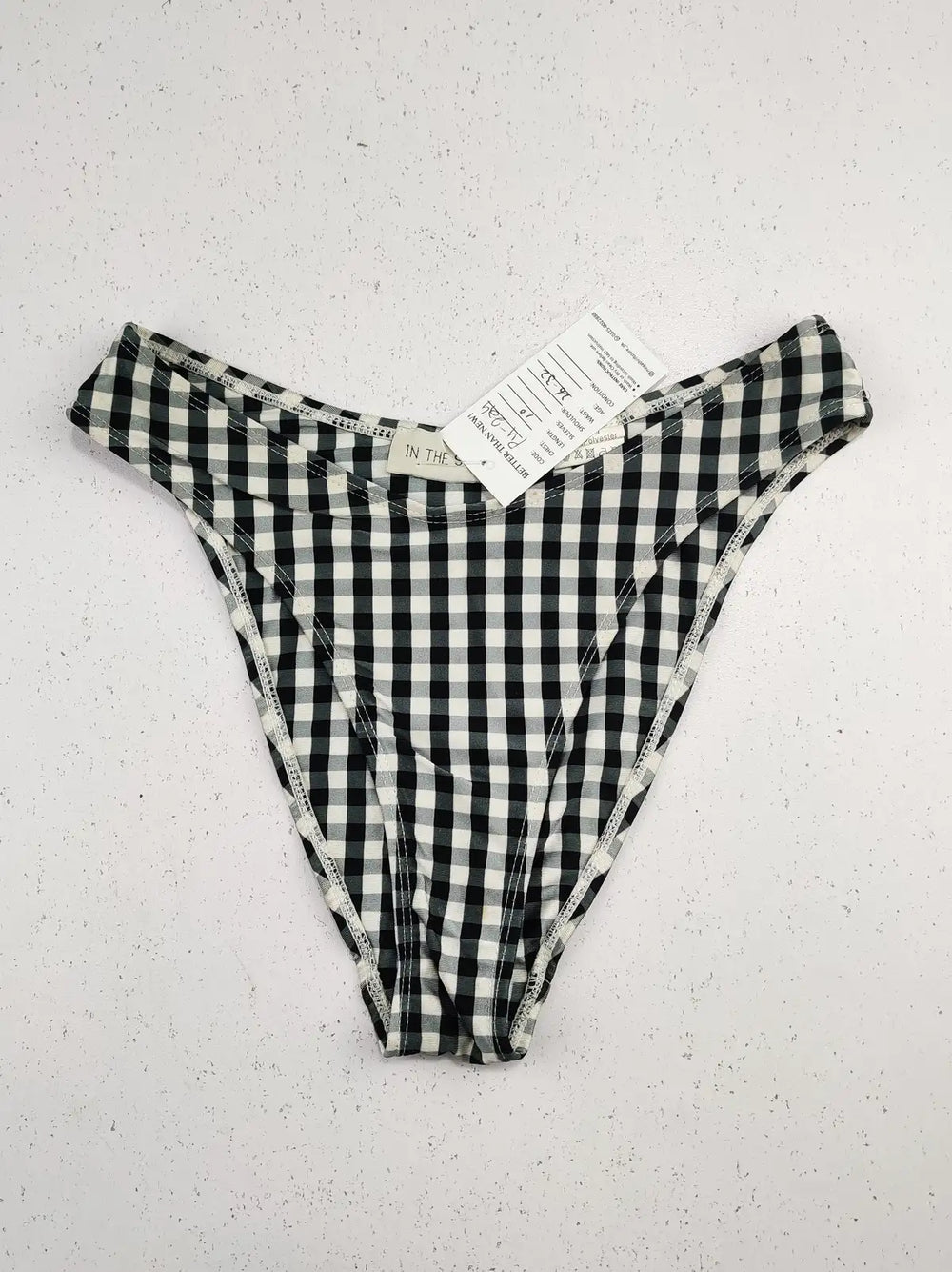 Buy online pre-used pre-loved 100% authentic & Original branded In The Style (PU-224) available in Pakistan. Top international brands avilable.