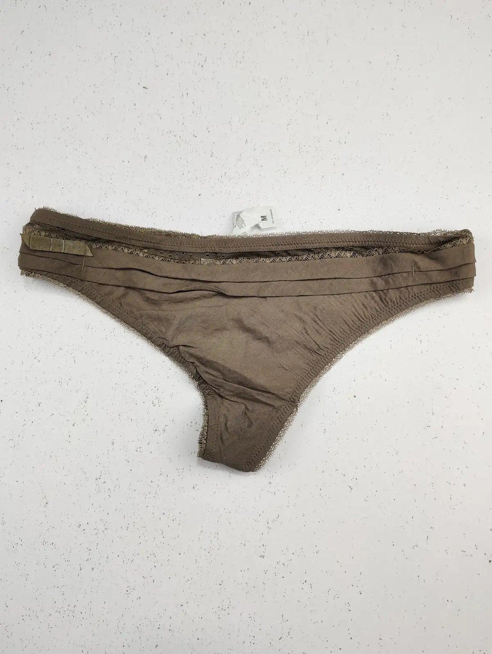 Buy online pre-used pre-loved 100% authentic & Original branded Reserved (PU-235) available in Pakistan. Top international brands avilable.