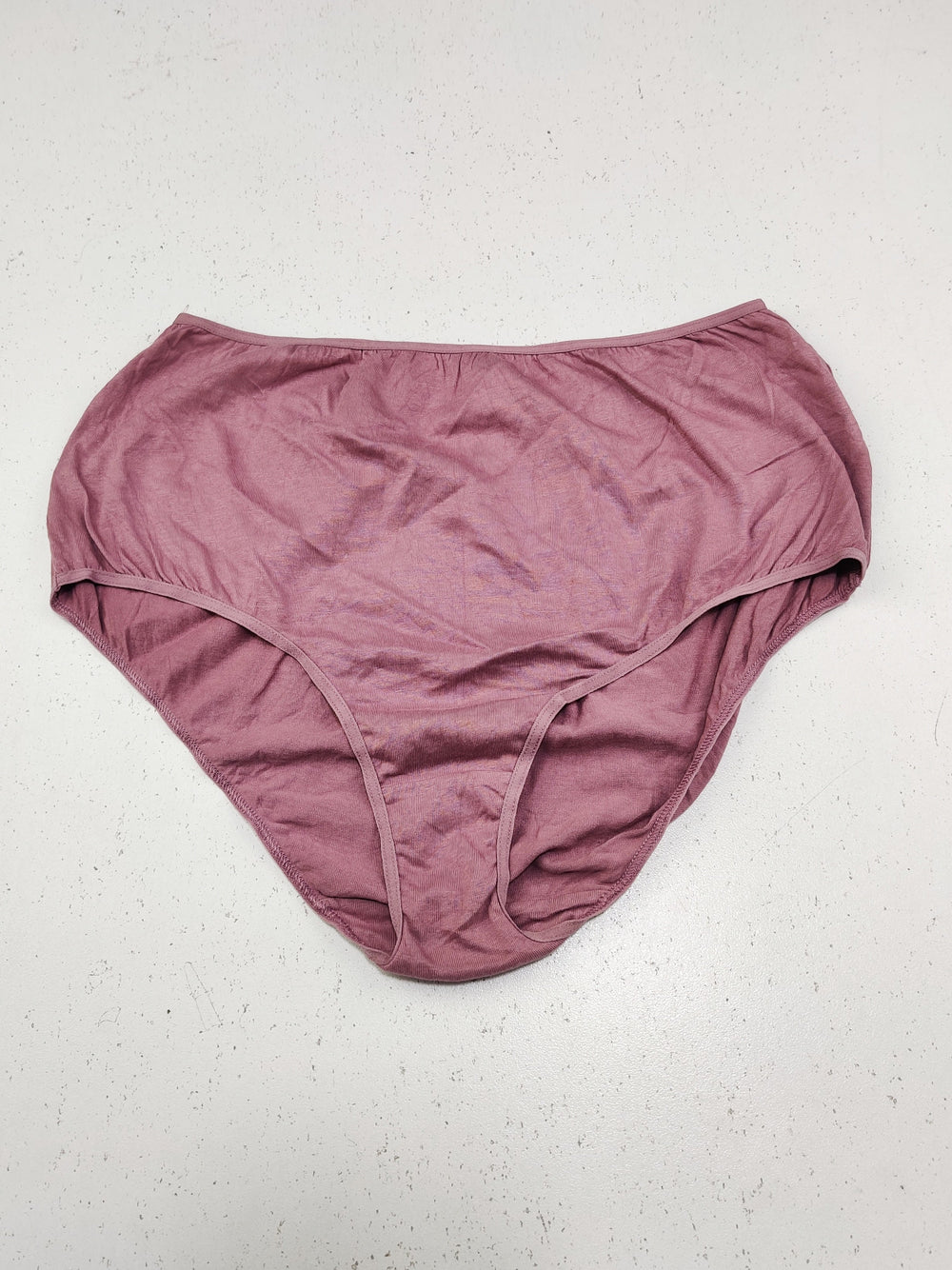 Buy online pre-used pre-loved 100% authentic & Original branded Unknown Brand (PU-2370) available in Pakistan. Top international brands avilable.