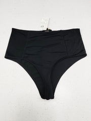 Buy online pre-used pre-loved 100% authentic & Original branded Missguided (PU-2408) available in Pakistan. Top international brands avilable.