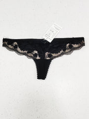 Buy online pre-used pre-loved 100% authentic & Original branded Unknown Brand (PU-2492) available in Pakistan. Top international brands avilable.