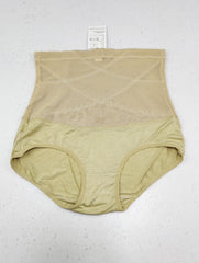 Buy online pre-used pre-loved 100% authentic & Original branded Unknown Brand (PU-2494) available in Pakistan. Top international brands avilable.