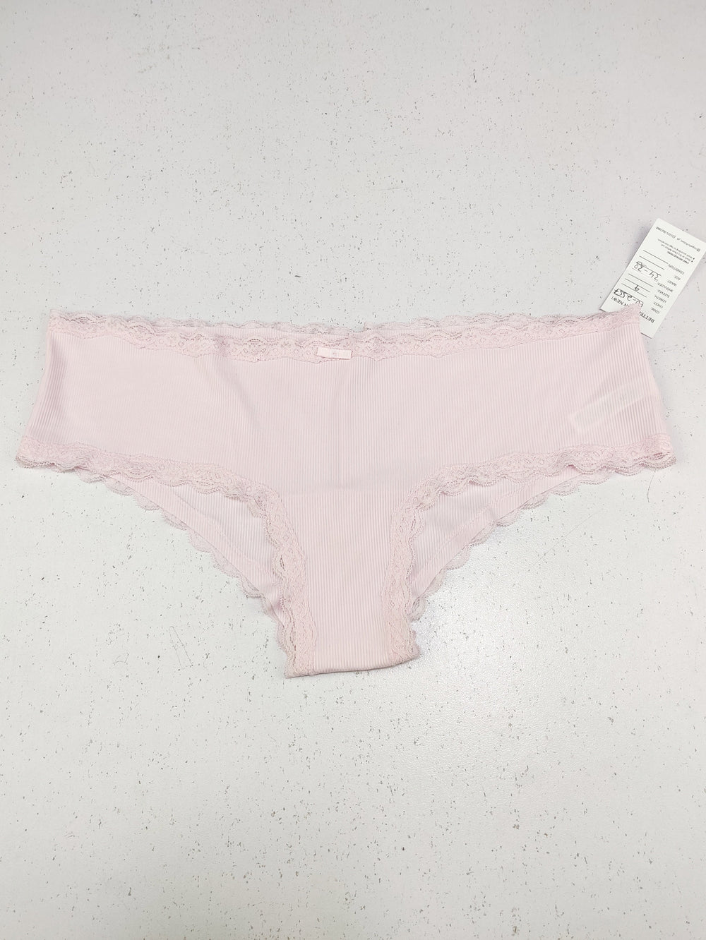 Buy online pre-used pre-loved 100% authentic & Original branded Primark (PU-2557) available in Pakistan. Top international brands avilable.