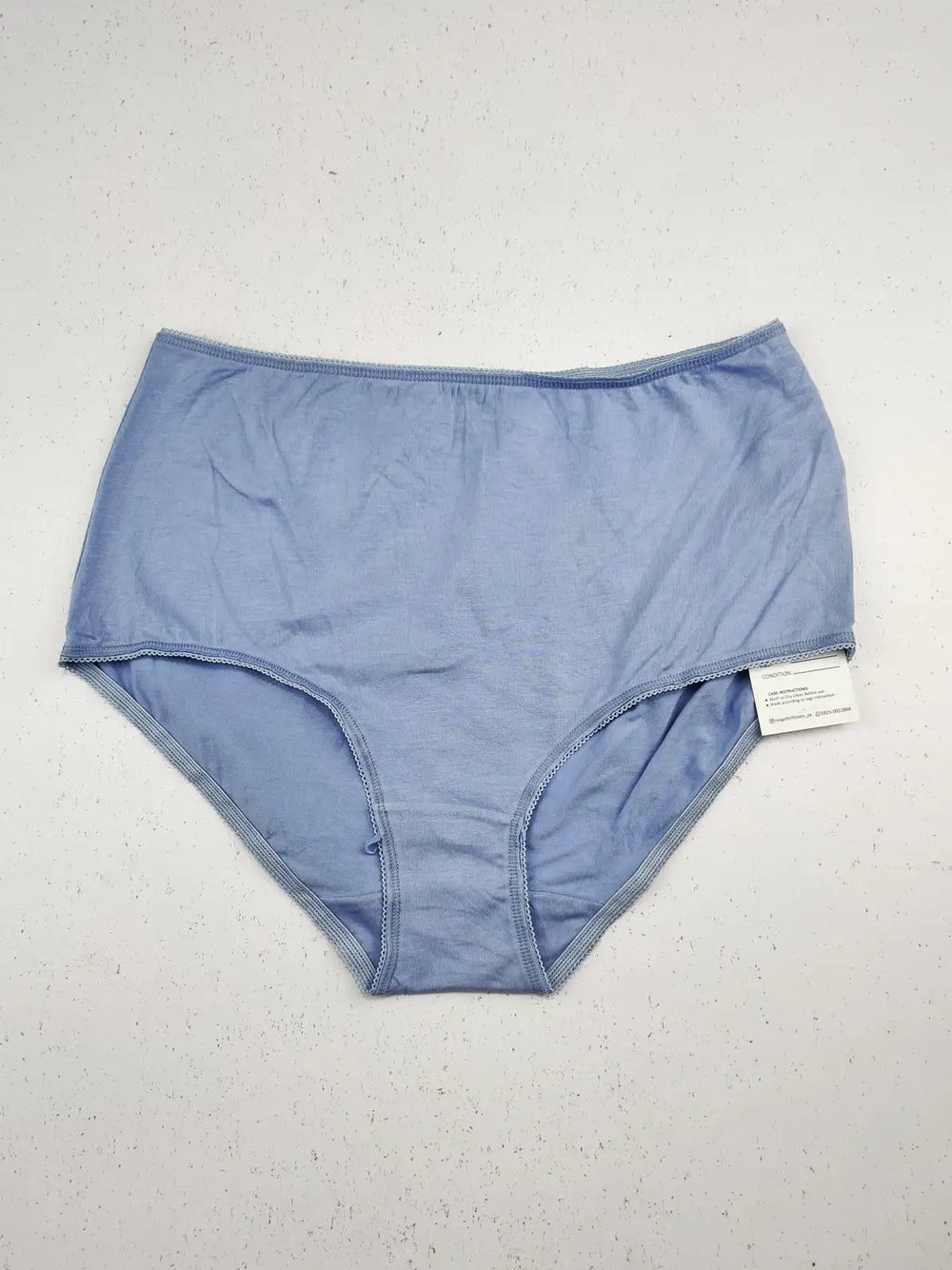 Buy online pre-used pre-loved 100% authentic & Original branded Tu (PU-255) available in Pakistan. Top international brands avilable.