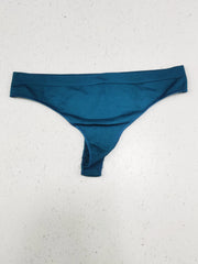 Buy online pre-used pre-loved 100% authentic & Original branded Unknown Brand (PU-2595) available in Pakistan. Top international brands avilable.
