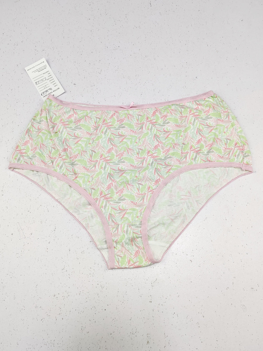 Buy online pre-used pre-loved 100% authentic & Original branded Pep&Co (PU-2627) available in Pakistan. Top international brands avilable.