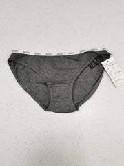 Buy online pre-used pre-loved 100% authentic & Original branded Marks & Spencer (PU-2640) available in Pakistan. Top international brands avilable.