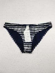 Buy online pre-used pre-loved 100% authentic & Original branded Atmosphere (PU-264) available in Pakistan. Top international brands avilable.