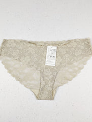 Buy online pre-used pre-loved 100% authentic & Original branded Unknown Brand (PU-2772) available in Pakistan. Top international brands avilable.
