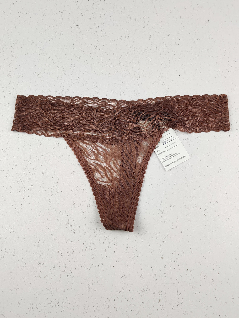 Buy online pre-used pre-loved 100% authentic & Original branded Primark (PU-2784) available in Pakistan. Top international brands avilable.