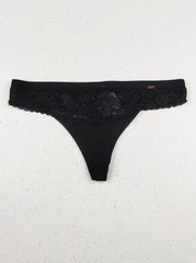 Buy online pre-used pre-loved 100% authentic & Original branded Unknown Brand (PU-2801) available in Pakistan. Top international brands avilable.