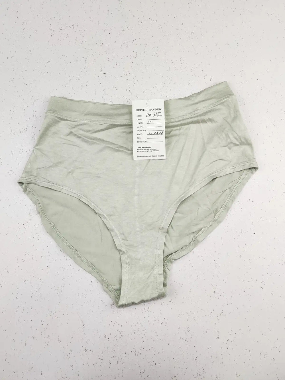 Buy online pre-used pre-loved 100% authentic & Original branded Deane & White (PU-335) available in Pakistan. Top international brands avilable.