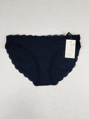 Buy online pre-used pre-loved 100% authentic & Original branded Marks & Spencer (PU-384) available in Pakistan. Top international brands avilable.