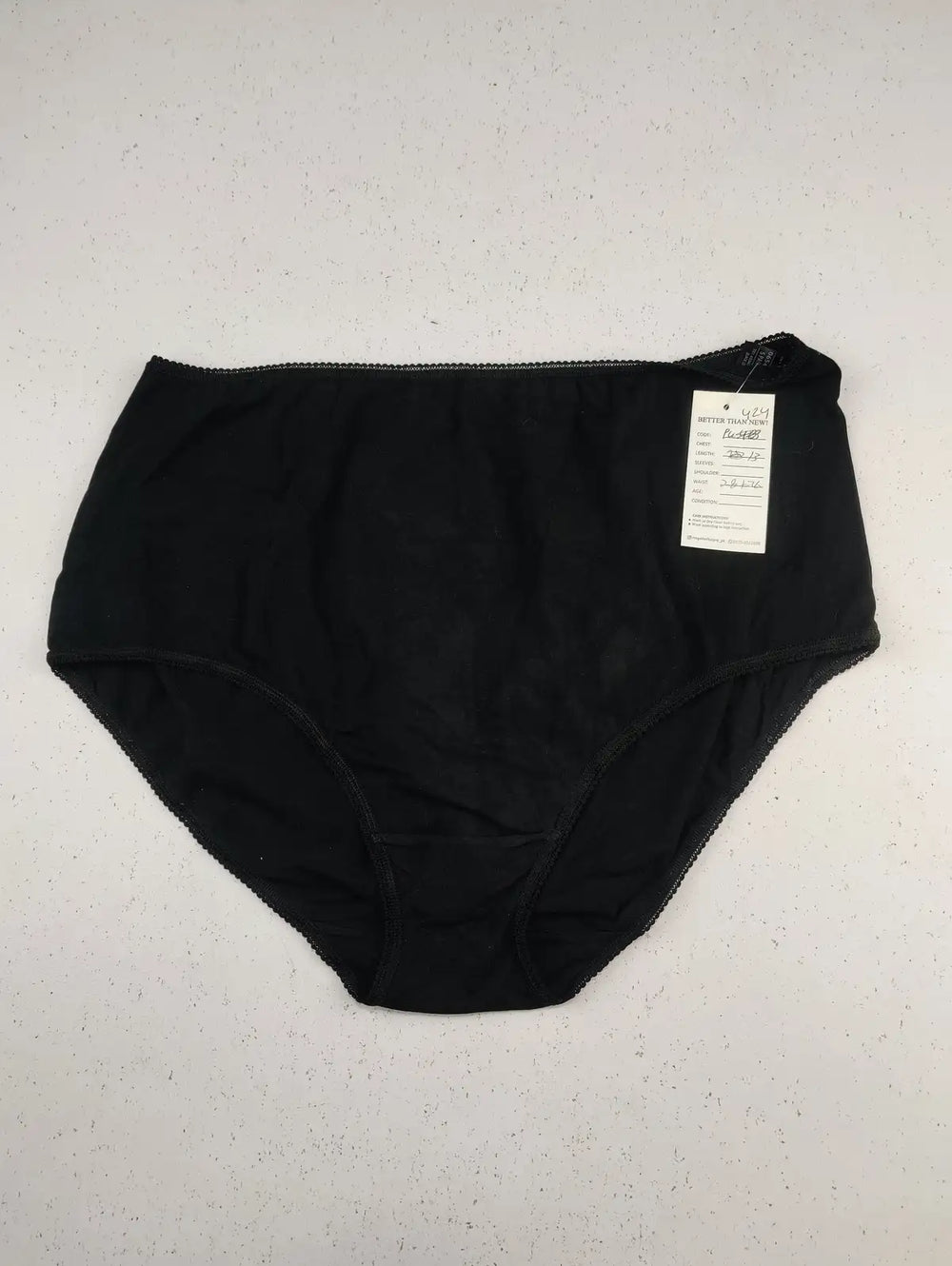 Buy online pre-used pre-loved 100% authentic & Original branded Marks & Spencer (PU-424) available in Pakistan. Top international brands avilable.