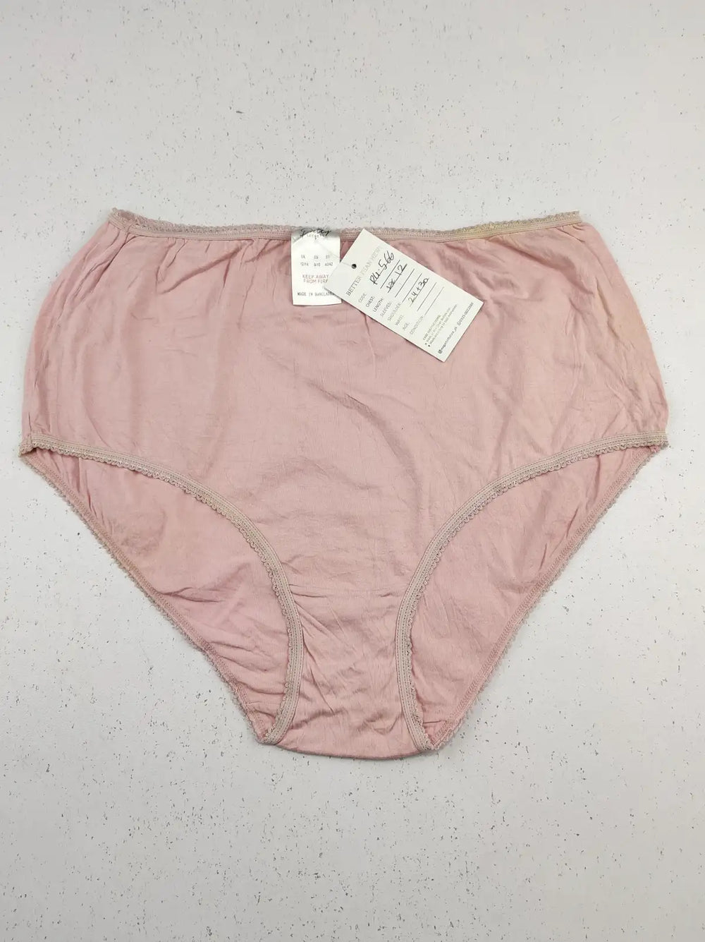 Buy online pre-used pre-loved 100% authentic & Original branded Pretty Secret (PU-566) available in Pakistan. Top international brands avilable.