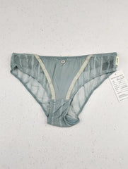 Buy online pre-used pre-loved 100% authentic & Original branded Marks & Spencer (PU-573) available in Pakistan. Top international brands avilable.