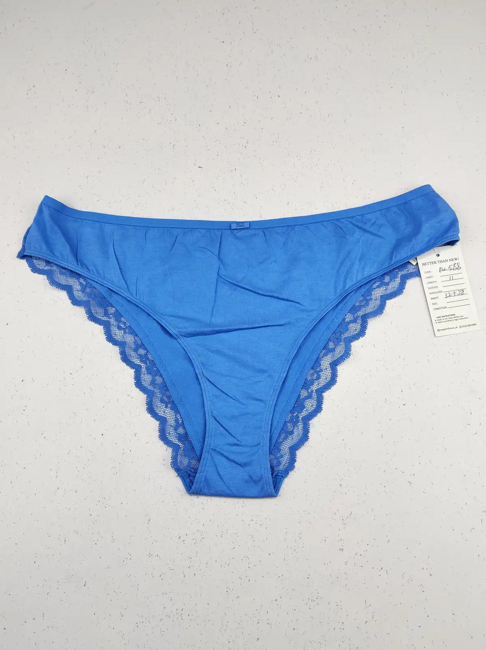 Buy online pre-used pre-loved 100% authentic & Original branded Marks & Spencer (PU-588) available in Pakistan. Top international brands avilable.