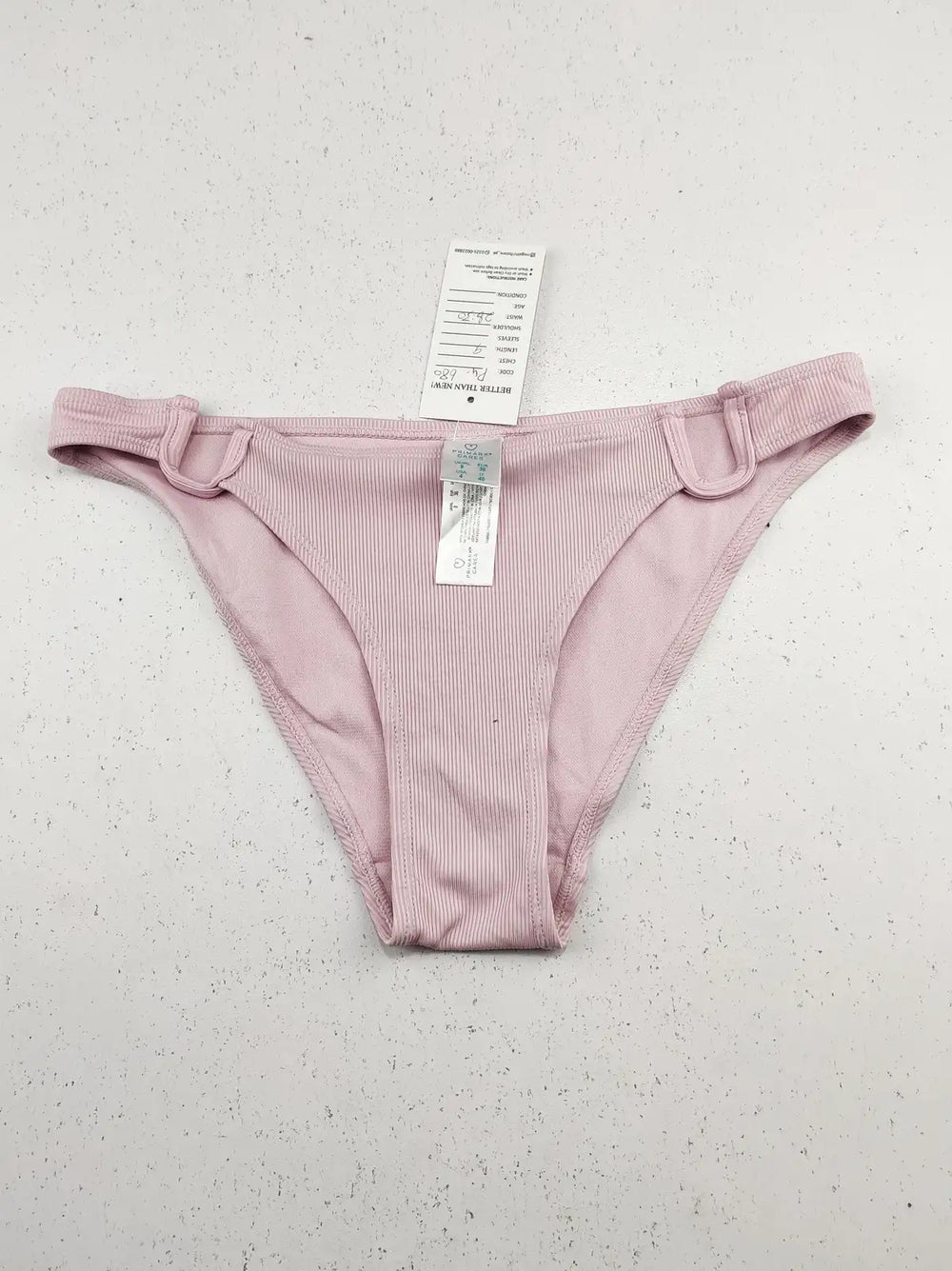 Buy online pre-used pre-loved 100% authentic & Original branded Primark (PU-680) available in Pakistan. Top international brands avilable.