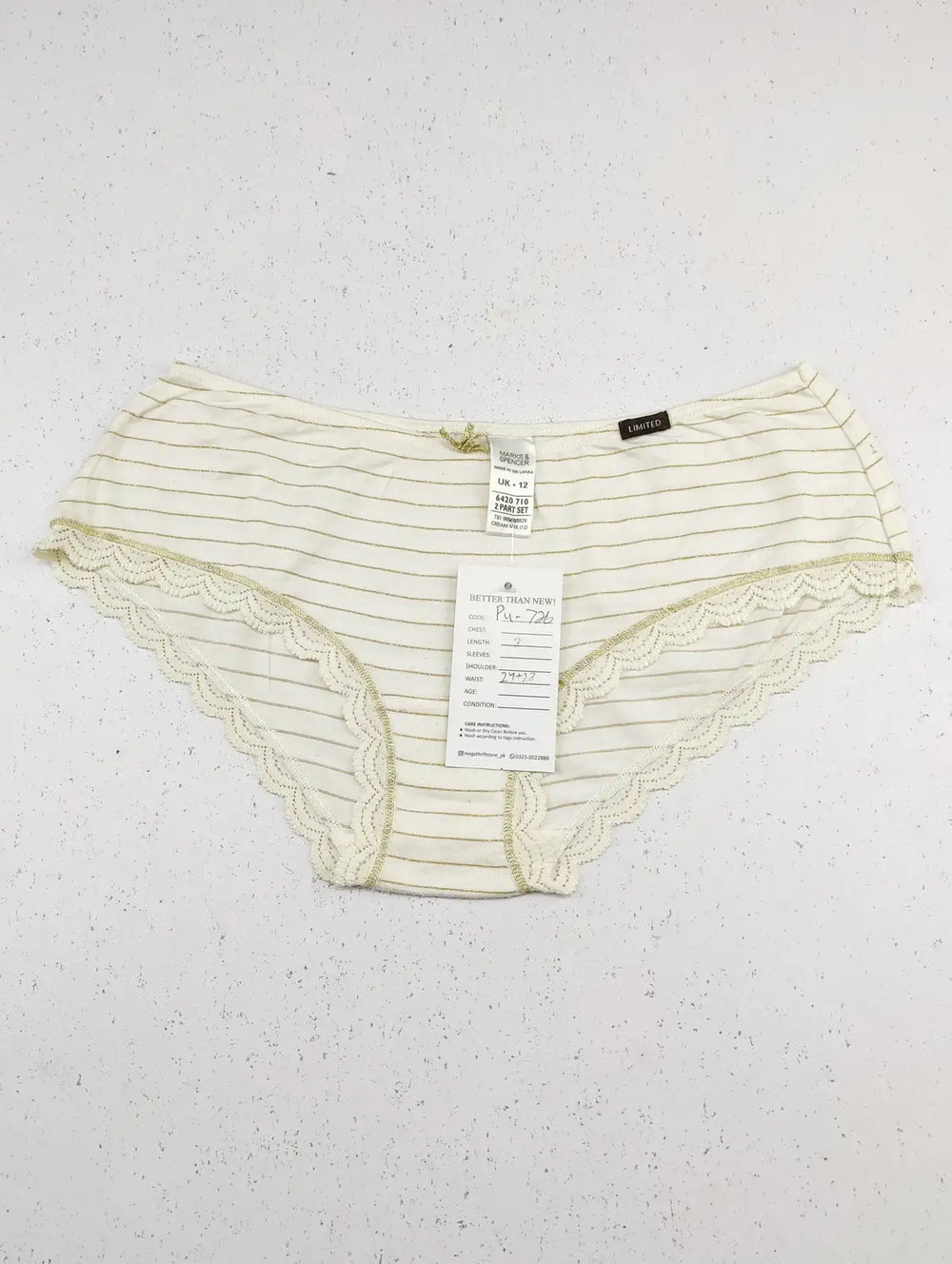 Buy online pre-used pre-loved 100% authentic & Original branded Marks & Spencer (PU-726) available in Pakistan. Top international brands avilable.