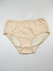 Buy online pre-used pre-loved 100% authentic & Original branded Peacocks (PU-72) available in Pakistan. Top international brands avilable.