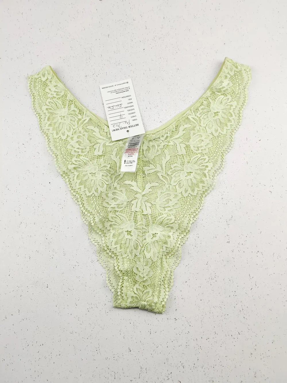 Buy online pre-used pre-loved 100% authentic & Original branded F&F (PU-742) available in Pakistan. Top international brands avilable.