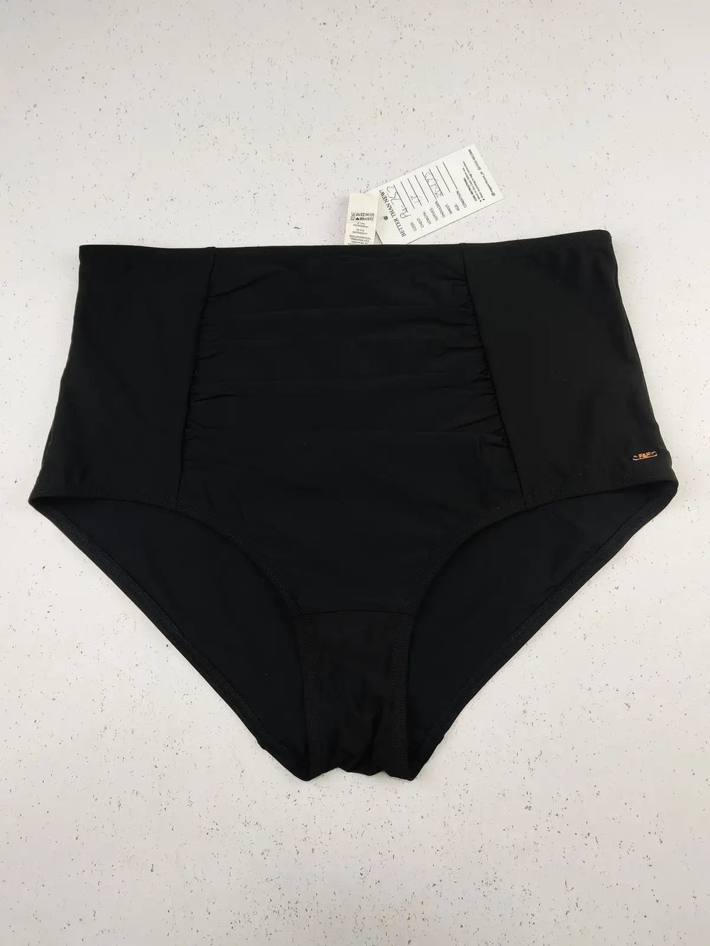 Buy online pre-used pre-loved 100% authentic & Original branded F&F (PU-757) available in Pakistan. Top international brands avilable.