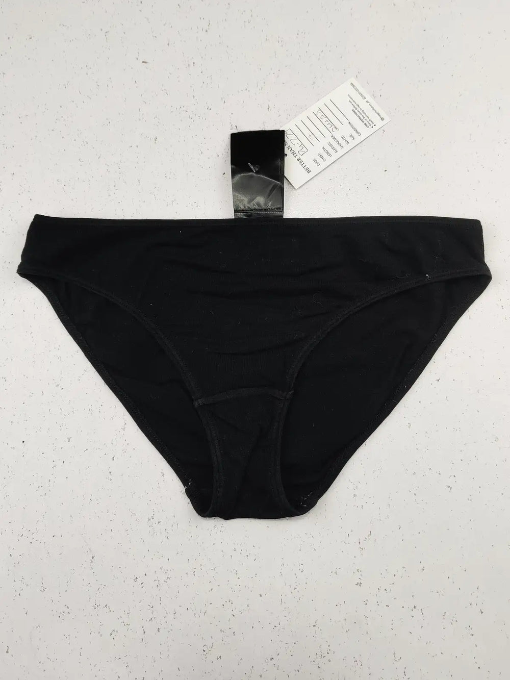 Buy online pre-used pre-loved 100% authentic & Original branded H&M (PU-779) available in Pakistan. Top international brands avilable.