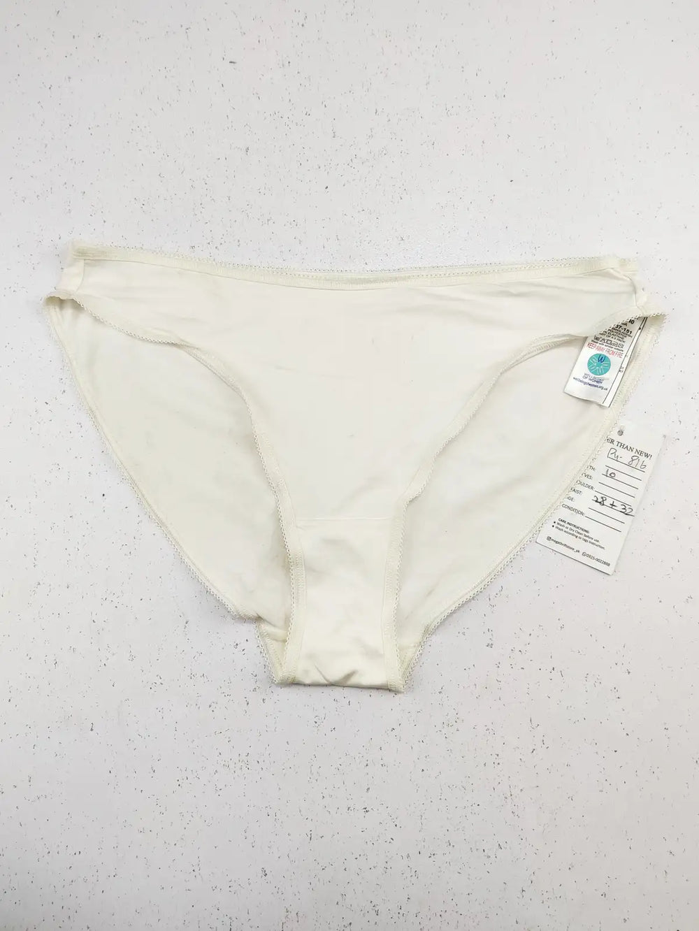 Buy online pre-used pre-loved 100% authentic & Original branded Next (PU-816) available in Pakistan. Top international brands avilable.