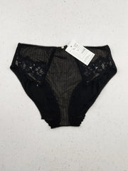 Buy online pre-used pre-loved 100% authentic & Original branded Marks & Spencer (PU-866) available in Pakistan. Top international brands avilable.