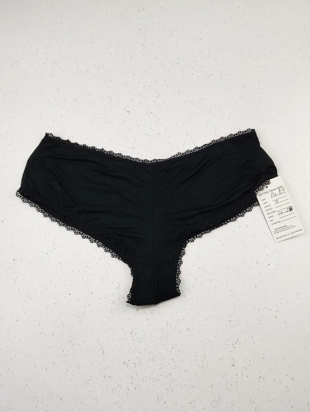 Buy online pre-used pre-loved 100% authentic & Original branded Primark (PU-89) available in Pakistan. Top international brands avilable.