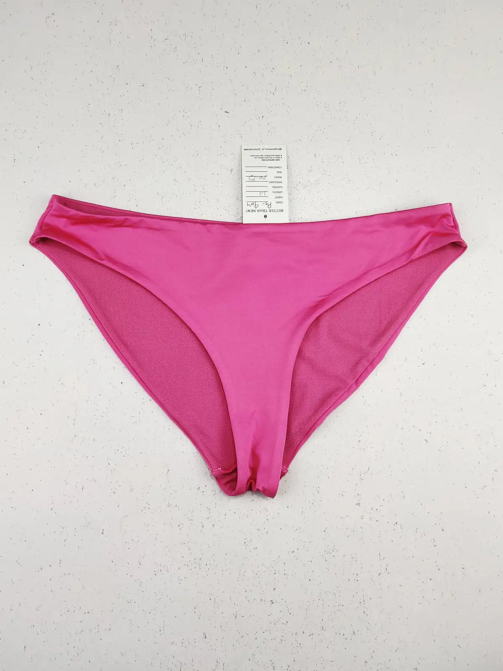 Buy online pre-used pre-loved 100% authentic & Original branded Primark (PU-904) available in Pakistan. Top international brands avilable.