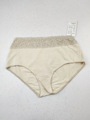 Buy online pre-used pre-loved 100% authentic & Original branded Tu (PU-90) available in Pakistan. Top international brands avilable.