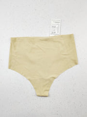 Buy online pre-used pre-loved 100% authentic & Original branded Boux Avenue (PU-95) available in Pakistan. Top international brands avilable.