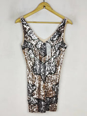 Buy online pre-used pre-loved 100% authentic & Original branded H&M (PW-1082) available in Pakistan. Top international brands avilable.
