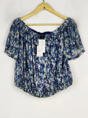 Buy online pre-used pre-loved 100% authentic & Original branded Ashley Stewart (PW-1092) available in Pakistan. Top international brands avilable.