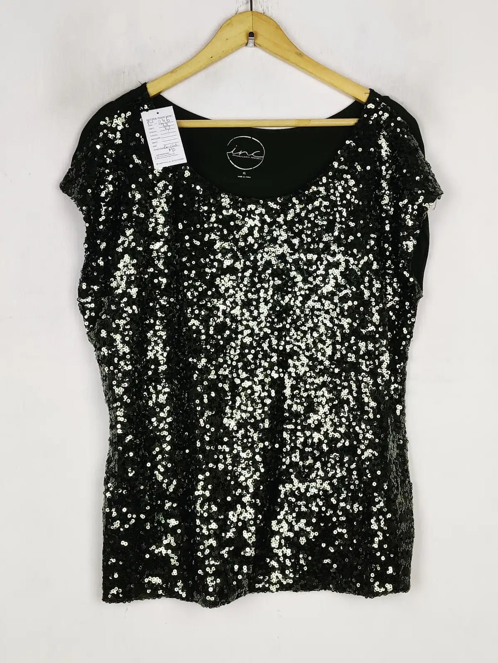 Buy online pre-used pre-loved 100% authentic & Original branded International Concepts (PW-1146) available in Pakistan. Top international brands avilable.