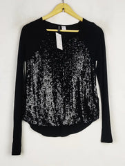 Buy online pre-used pre-loved 100% authentic & Original branded H&M (PW-1315) available in Pakistan. Top international brands avilable.
