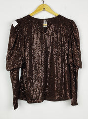 Buy online pre-used pre-loved 100% authentic & Original branded Unknown Brand (PW-1481) available in Pakistan. Top international brands avilable.