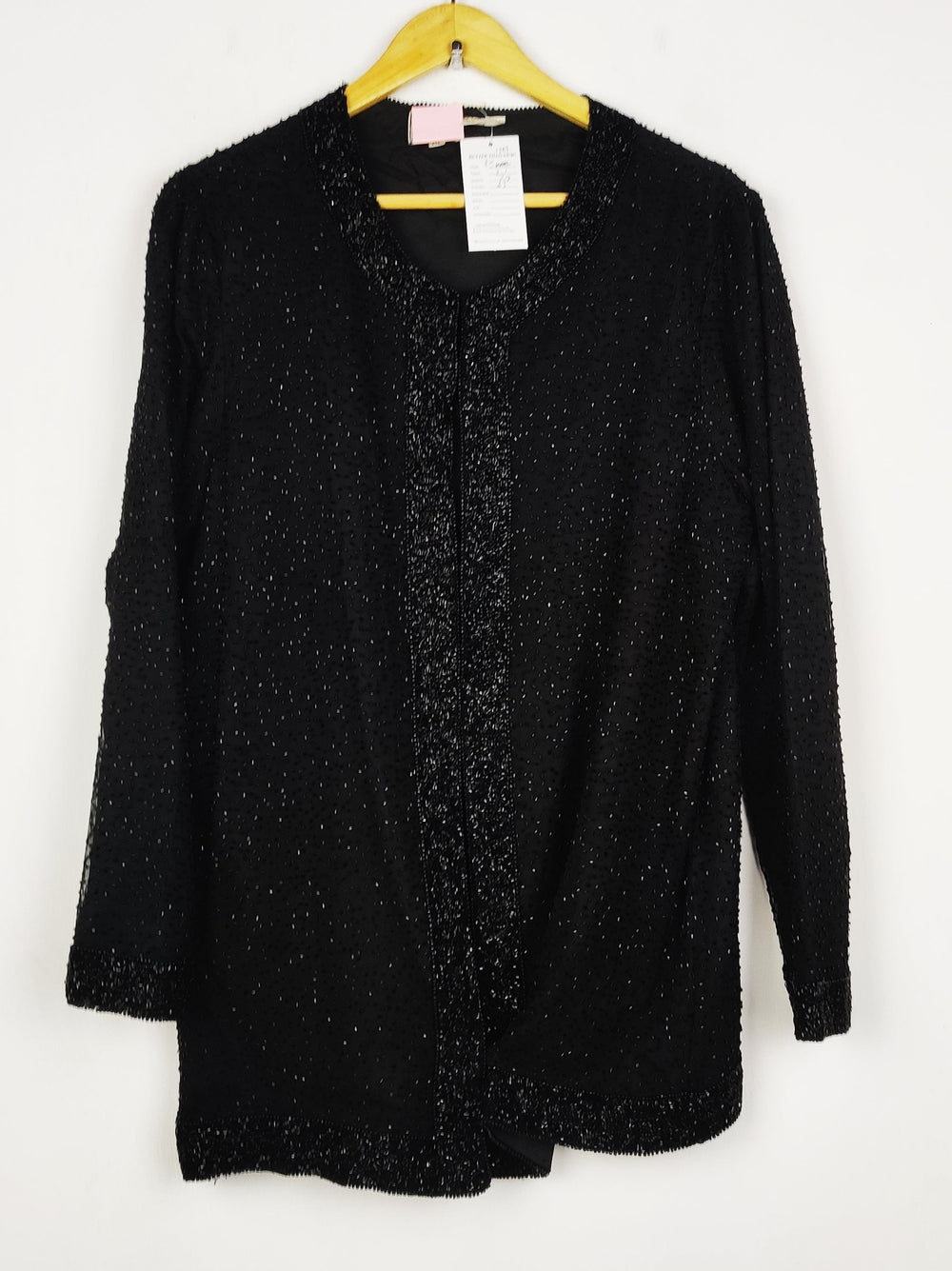 Buy online pre-used pre-loved 100% authentic & Original branded Unknown Brand (PW-1527) available in Pakistan. Top international brands avilable.