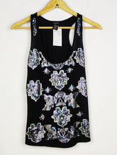Buy online pre-used pre-loved 100% authentic & Original branded Rue21 (PW-1531) available in Pakistan. Top international brands avilable.