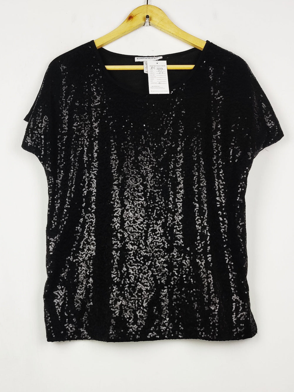 Buy online pre-used pre-loved 100% authentic & Original branded Cathy Daniels (PW-1644) available in Pakistan. Top international brands avilable.