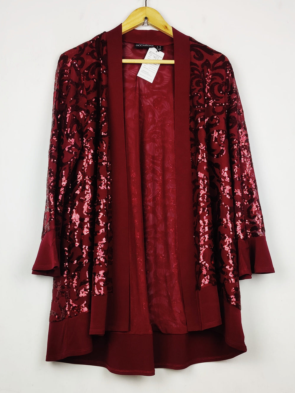 Buy online pre-used pre-loved 100% authentic & Original branded Occasion (PW-1657) available in Pakistan. Top international brands avilable.