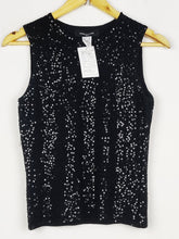 Buy online pre-used pre-loved 100% authentic & Original branded Jones New Work (PW-1762) available in Pakistan. Top international brands avilable.