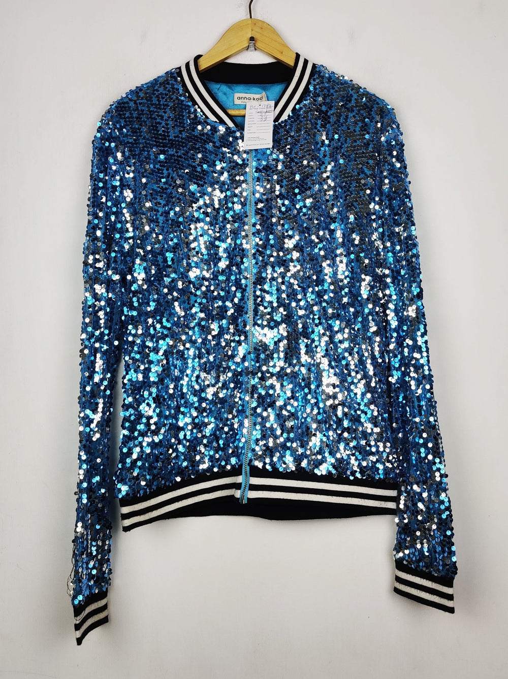 Buy online pre-used pre-loved 100% authentic & Original branded Anna-Kaci California (PW-1782) available in Pakistan. Top international brands avilable.
