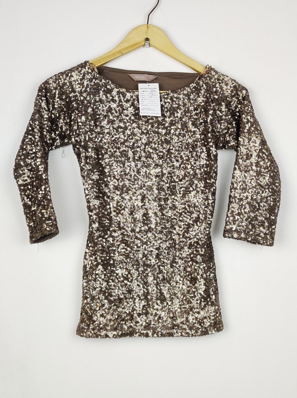 Buy online pre-used pre-loved 100% authentic & Original branded A Wear (PW-1813) available in Pakistan. Top international brands avilable.