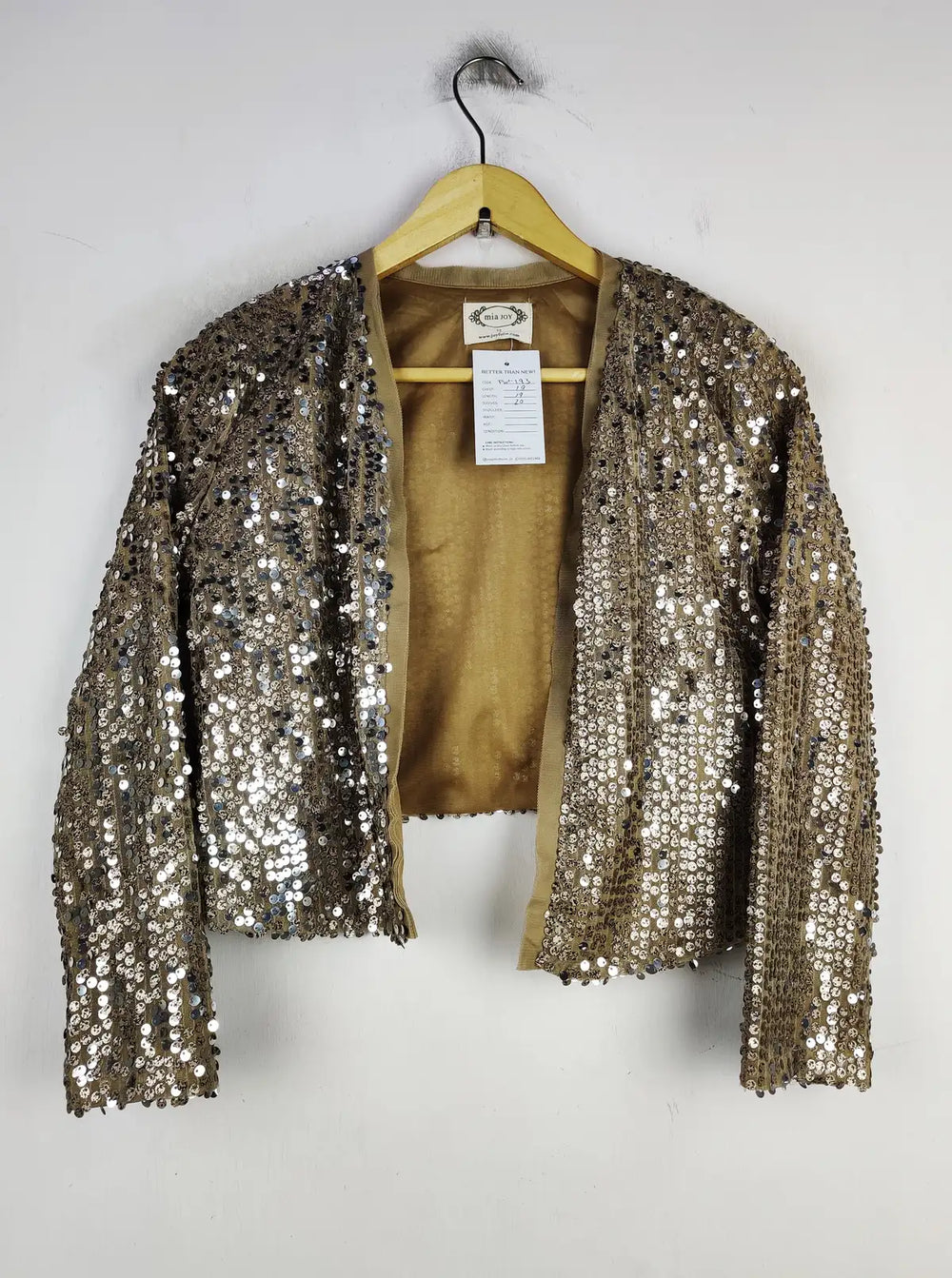 Buy online pre-used pre-loved 100% authentic & Original branded Mia Joy (PW-193) available in Pakistan. Top international brands avilable.