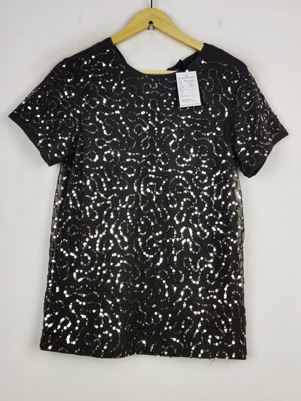Buy online pre-used pre-loved 100% authentic & Original branded Express (PW-203) available in Pakistan. Top international brands avilable.
