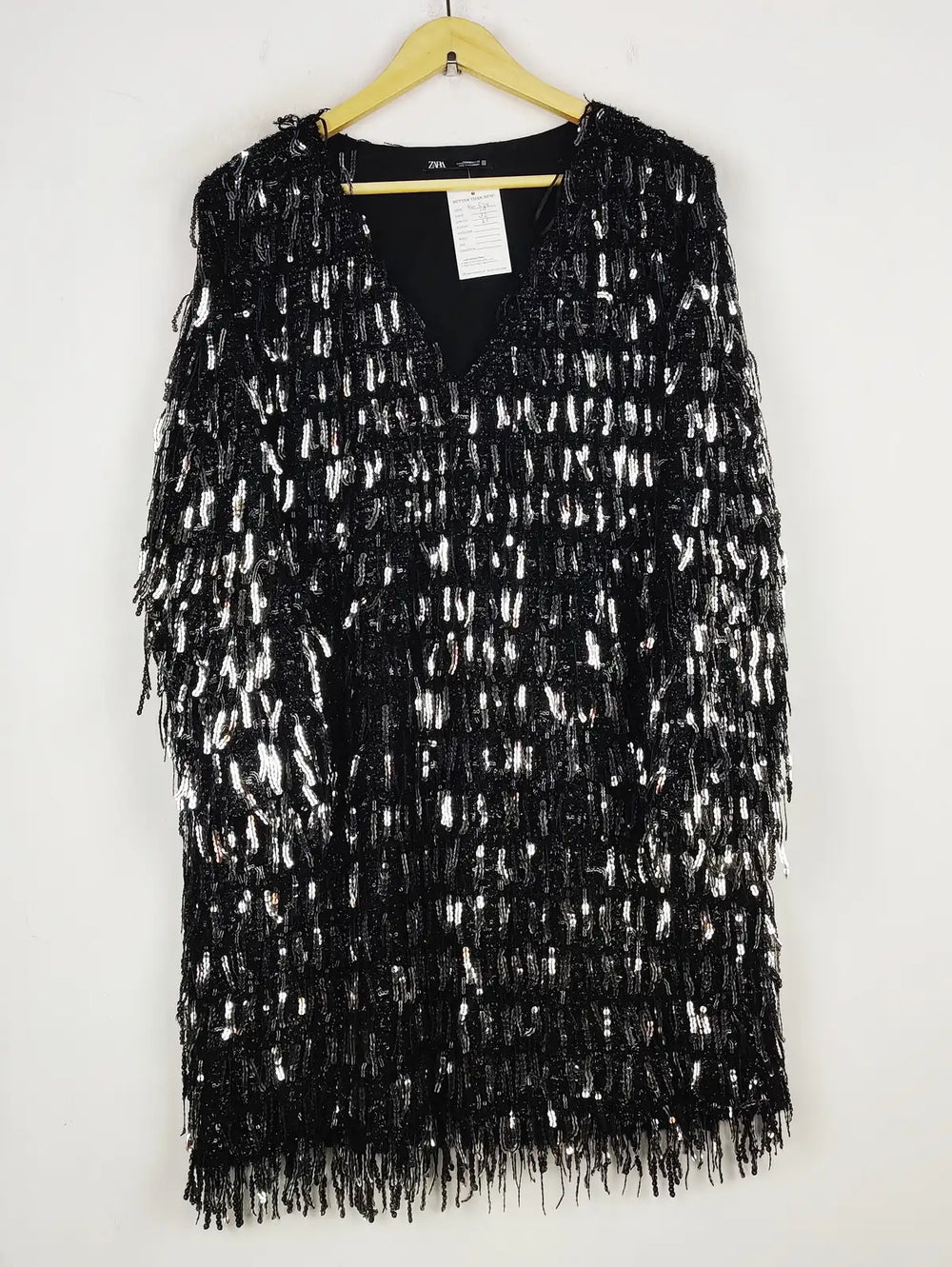Buy online pre-used pre-loved 100% authentic & Original branded Zara (PW-524) available in Pakistan. Top international brands avilable.