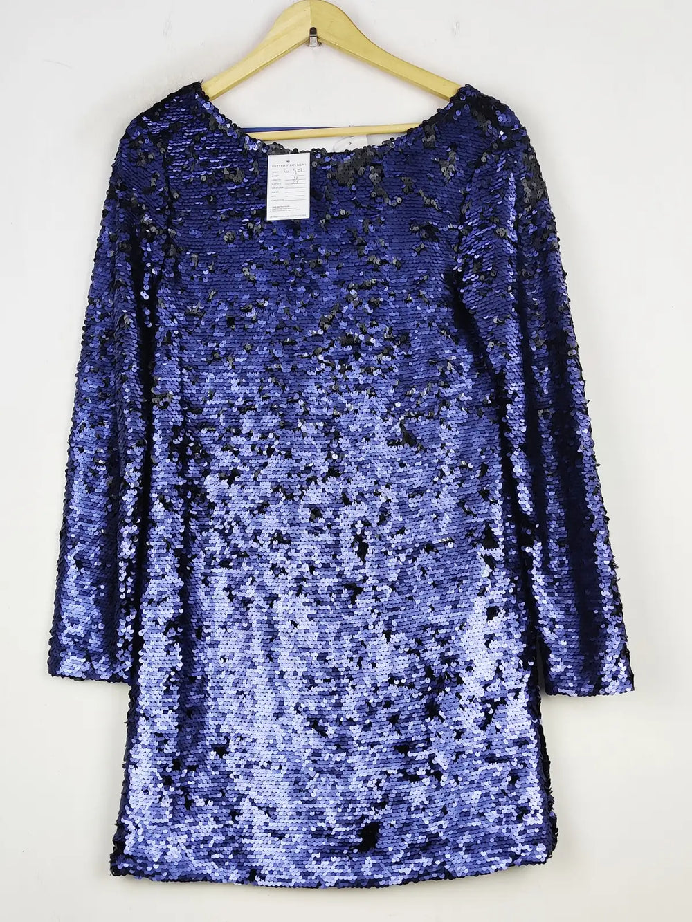Buy online pre-used pre-loved 100% authentic & Original branded Unknown Brand (PW-529) available in Pakistan. Top international brands avilable.